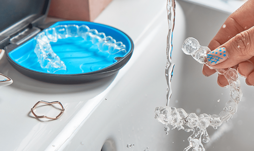 How To Clean My Invisalign Braces